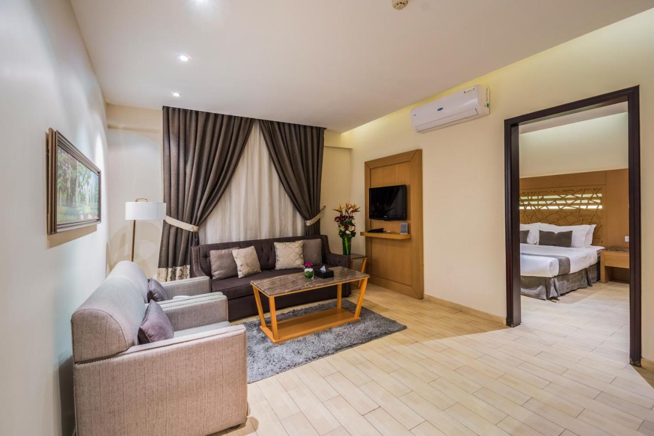 Al Muhaidb Al Malaz - Al Jamiah Aparthotel